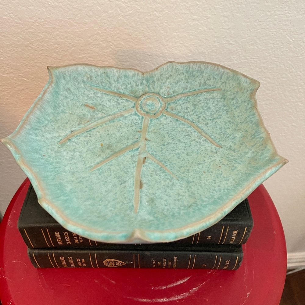 Vintage Art Studio Handmade Footed Pottery Blue Multi Leaf Dish/Tray